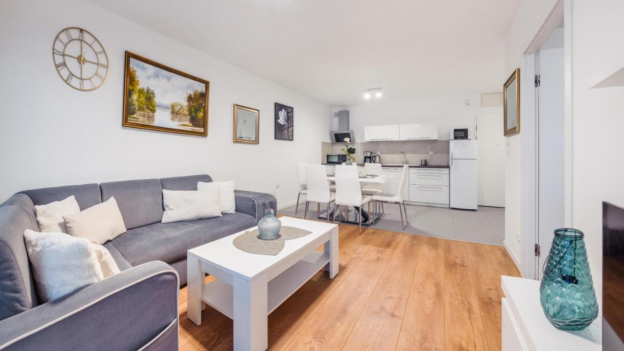 Apartamenty Sun & Snow Blizej Morza Kołobrzeg Kültér fotó